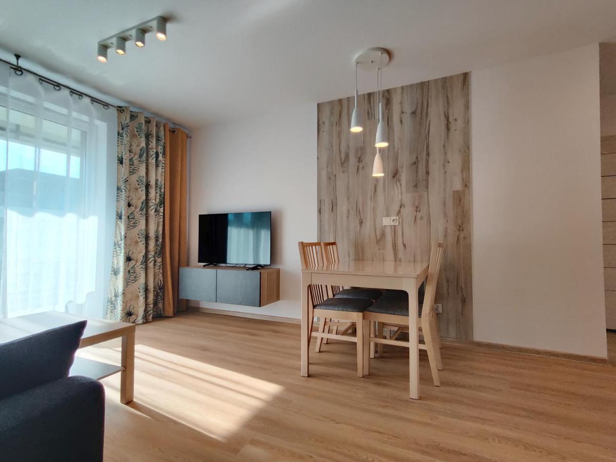 Apartment Panda *